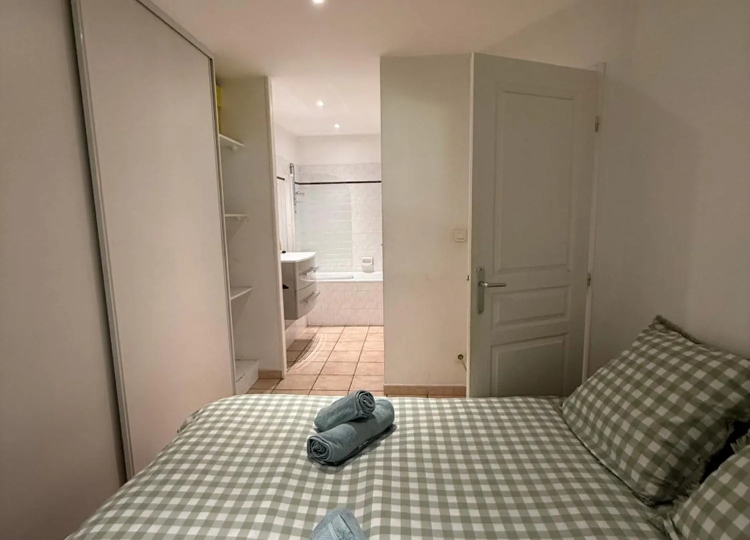 Appartement Cosy Proche Metro Cusset Villeurbanne Francia
